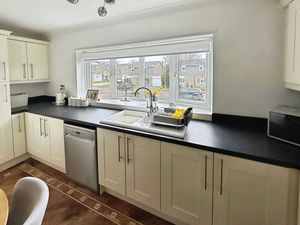 Photo 11- click for photo gallery